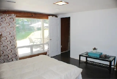 York Mills/DVP, Room for rent, one bus to subway station. Near H Image# 1