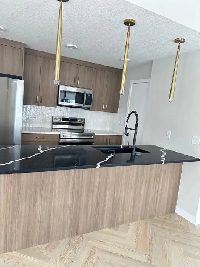 3 Bed 2.5 Bath Townhouse for Rent Image# 1