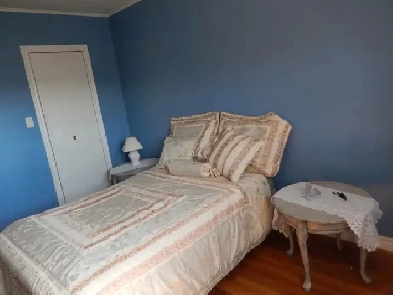 rooms for rent for September students downtown Corner Brook Image# 1