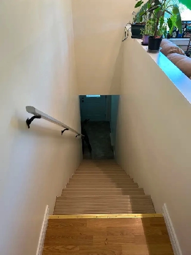 Apartment for sublet Nov 1 2025 - March 1 2026 Port Williams Image# 4