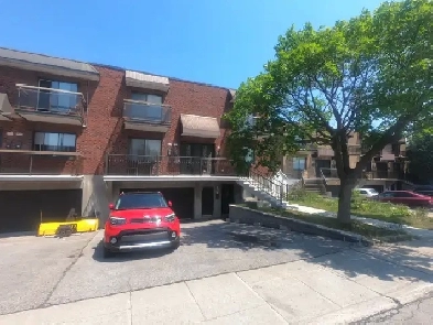 Un beau 4 1/2 à louer à Ahuntsic Image# 1