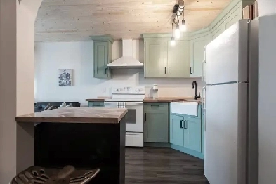 Cozy Vacation Rental Image# 2
