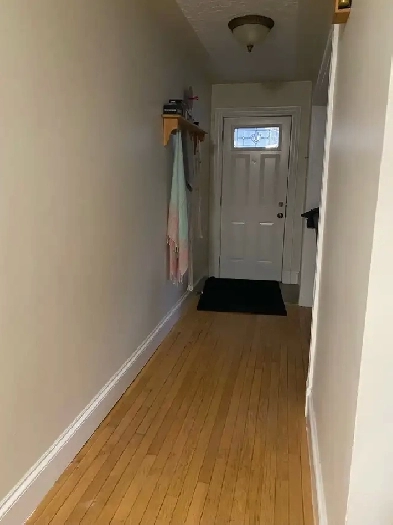 4 bedroom Apartment, Halifax, near Quinpool Rd Image# 3