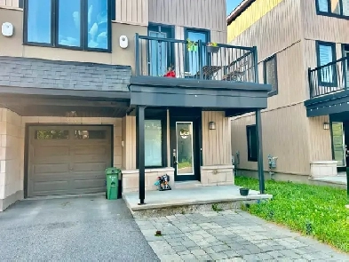 2-Bedroom Townhouse in Kanata Image# 3