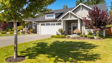Modern simplicity and timeless charm- 3 beds 2 baths Image# 9