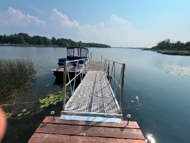 Waterfront house for sale Image# 4