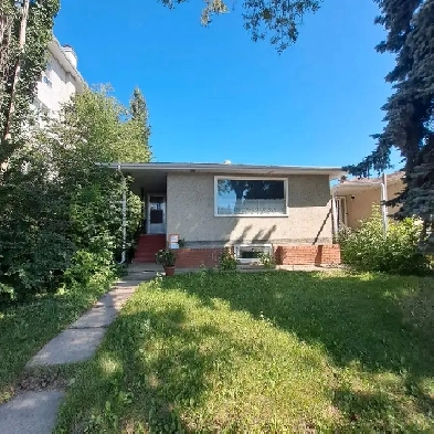 3 bed main floor. Walk to Whyte and U of A Image# 3