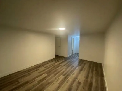 Private Room For Rent - $950 / Month Image# 2