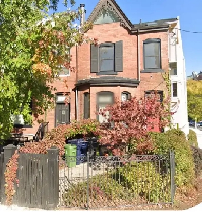 Basement Apartment - 619 Wellington Ave Image# 1