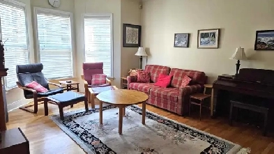 25-078 Charming condo in the South End Image# 11