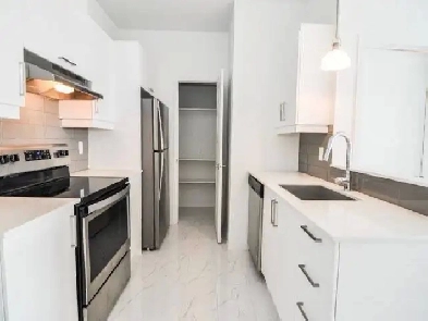 1 bedroom condo is ready and available for immediate rent. Image# 7