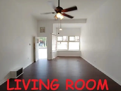 SPACIOUS 1 BR APT ON STREET LEVEL – LAUNDRY Image# 1