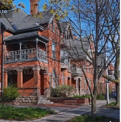 HUGE LUXURY HOUSE RENTAL, 4 Bedroom 4Bath Private Parking Garden Image# 5