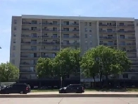 Spacious 2 bedroom 1 bath. utilities and laundry included. $1430 Image# 2