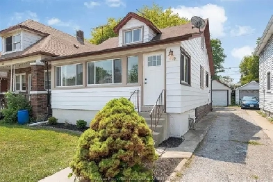 MOVE IN READY HOME, CENTRALLY LOCATED CLOSE TO AMENITIES Image# 1