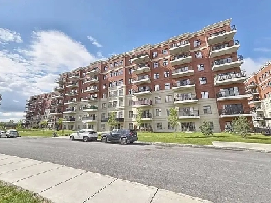3½ moderne à 2 min du Dix30 – Libre immédiatement! Image# 8