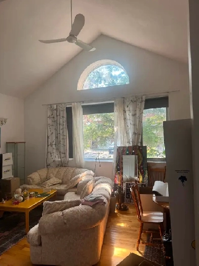 Executive Bungalow for Rent Image# 1