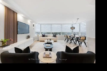 This Absolutely Stunning 2 Bed, 2 Bath Corner Unit Condo Has Bee Image# 1