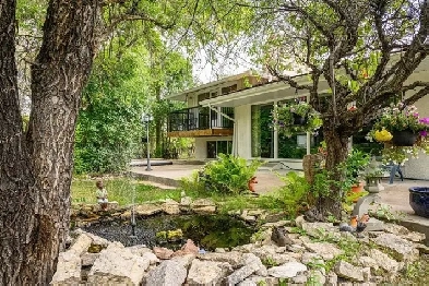 Country Home - Teulon Image# 3