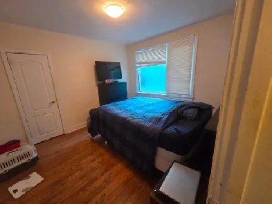 Affordable Sublet for Rent in a Great Neighborhood Image# 1