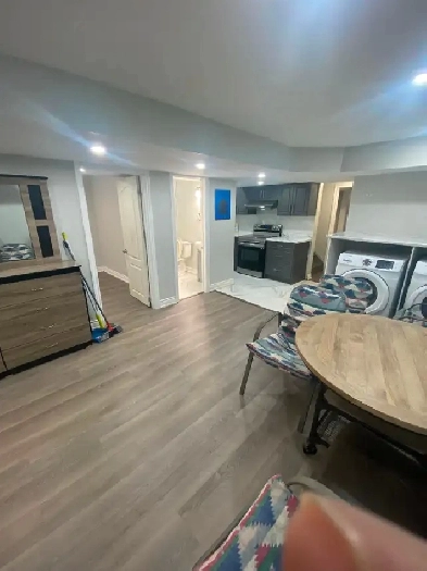 2 bedroom Legal basement Image# 1