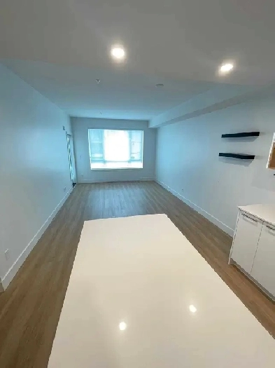 2 Bed 2 Bath modern Condo in the heart of Langford Image# 2