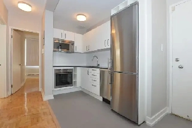 Renovated 2 bedroom in Casa Loma - ID 12 Image# 2