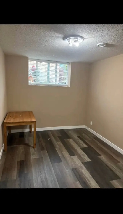 room for rent Image# 9