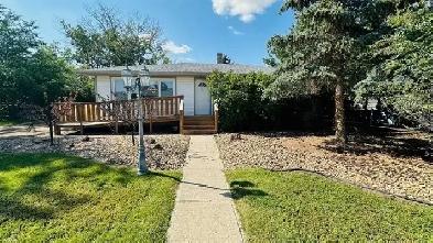 411 11 Street E, Drumheller AB T0J 0Y5 Image# 8