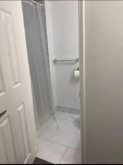 Privet washroom Image# 1
