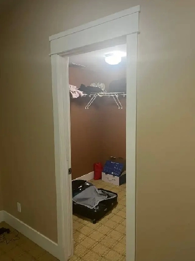 2 bedrooms in NW in a quiet and peaceful neighborhood Image# 1