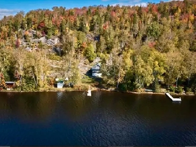 WATERFRONT COTTAGE Image# 3