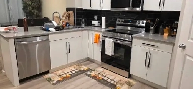 shared room $700 Image# 1