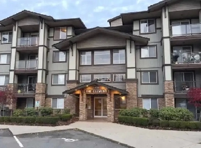 2 bed 2 bath great location Image# 1