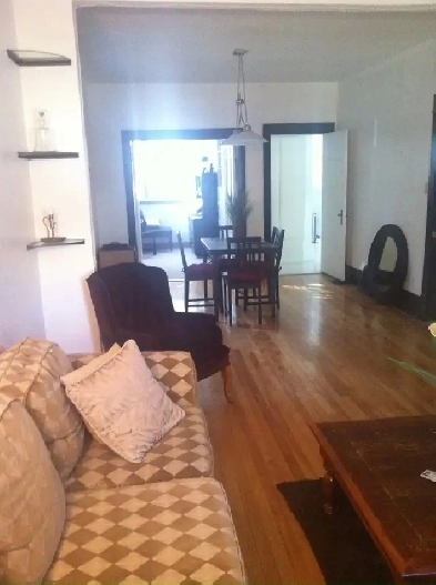 2   1 Bed Main Floor Suite on Albert Ave in Nutana Image# 2