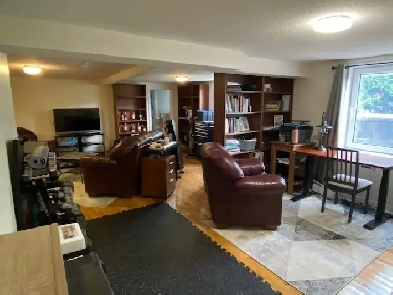 October 1st – 1 bedroom – Non-smoking Building, Heron/Bank Image# 4