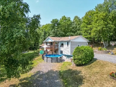 369 Astorville Road East Ferris, ON P0H 1B0 Image# 1