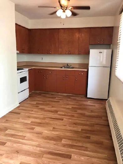2 Bedroom Apartment for Rent South Regina Behind Superstore Image# 2