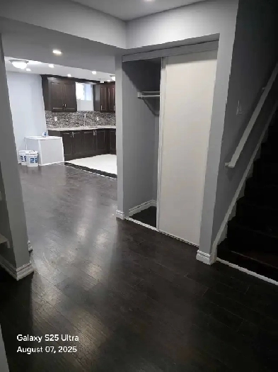bedroom basement for rent Image# 6