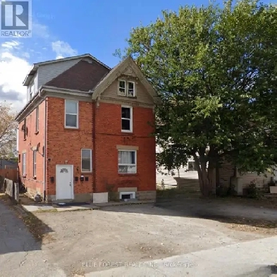 Duplex Opportunity with Loft & Separate Basement Access Image# 1