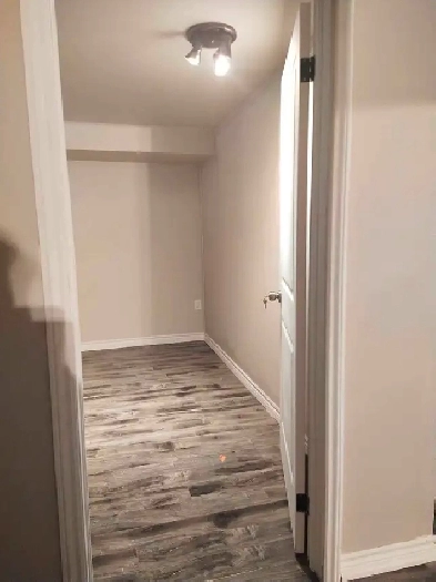 room for rent Image# 1