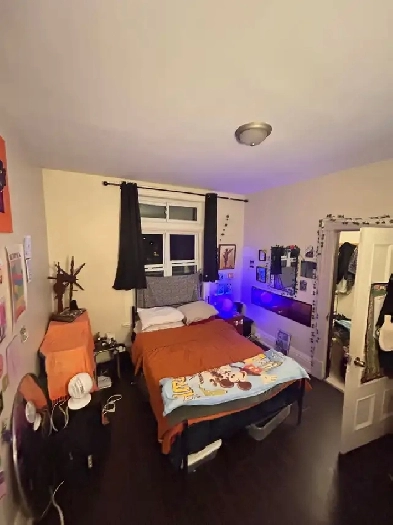 Private Room for Rent Image# 1