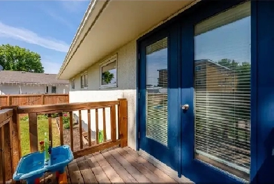 3 Bedroom, 1 Bath Single Family Home Attached Image# 4