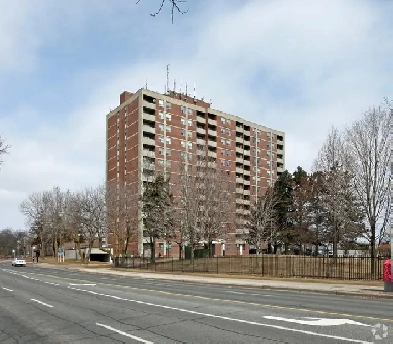 1 Bedroom Apartment Near Kennedy Station Available NOW Image# 1