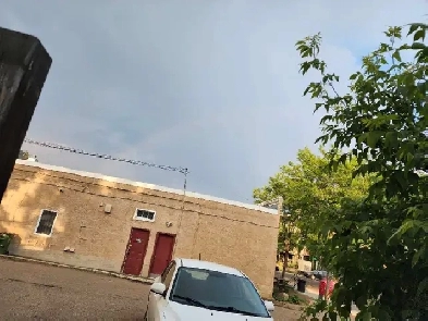 Looking for a matured roommate Image# 1