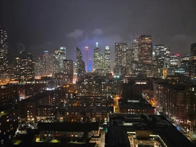 1 Bed   Den, 2 Baths Apartment Image# 1