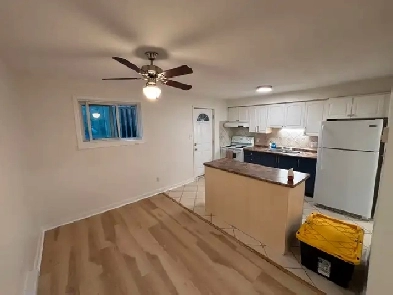 Fully Renovated 1 Bedroom Unit for rent Image# 6