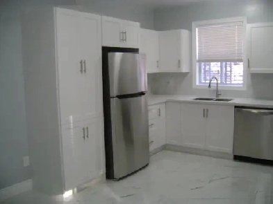 2 BEDROOM PLUS DEN IN HEART OF NORTHCLIFFE VILLAGE Image# 1