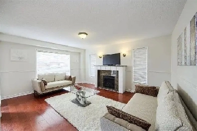 Beautiful 5 Bedroom House In Milton For Lease! Image# 7