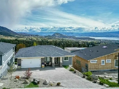 3561 Goldie Way, West Kelowna, BC Image# 1